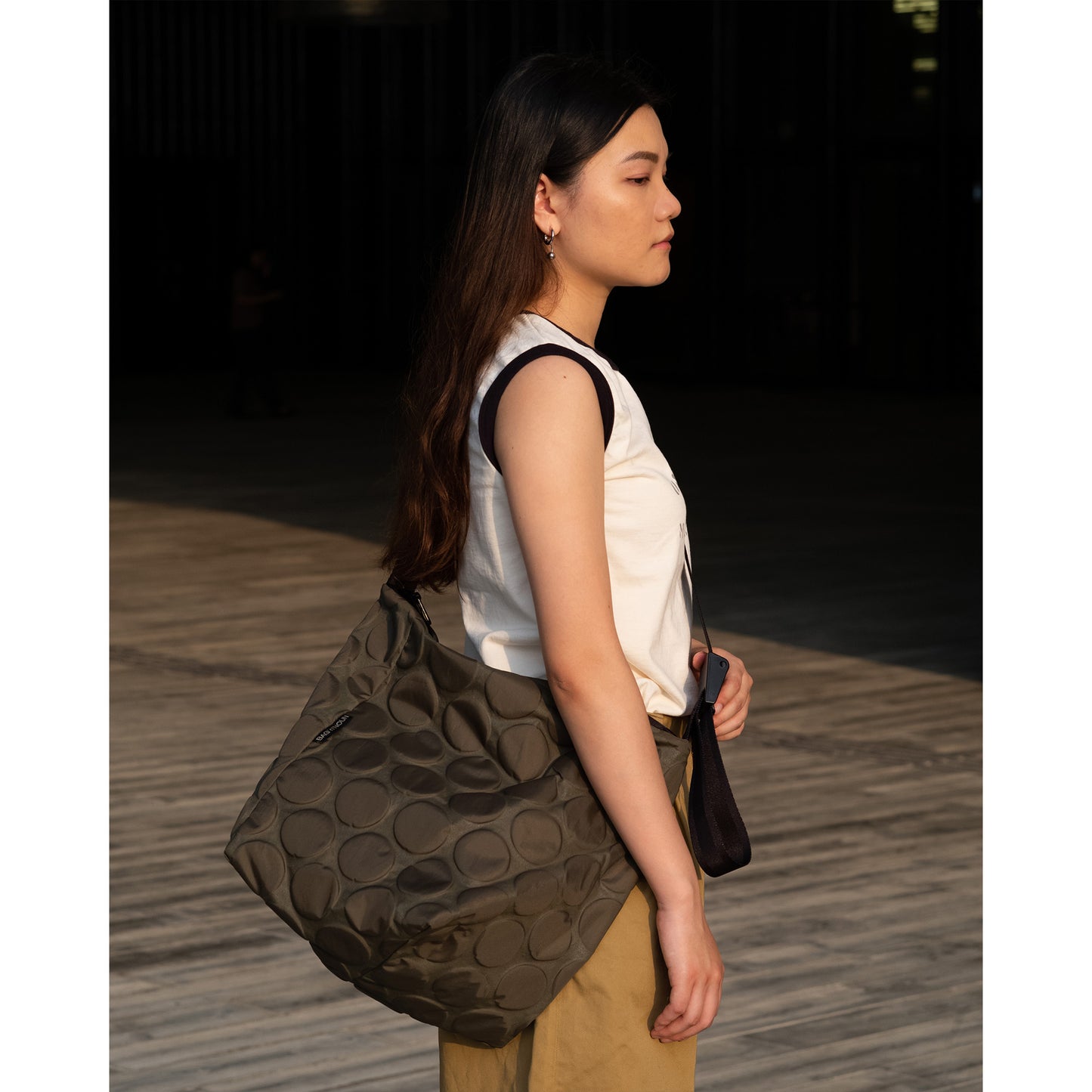 Dots Shoulder M, Olive