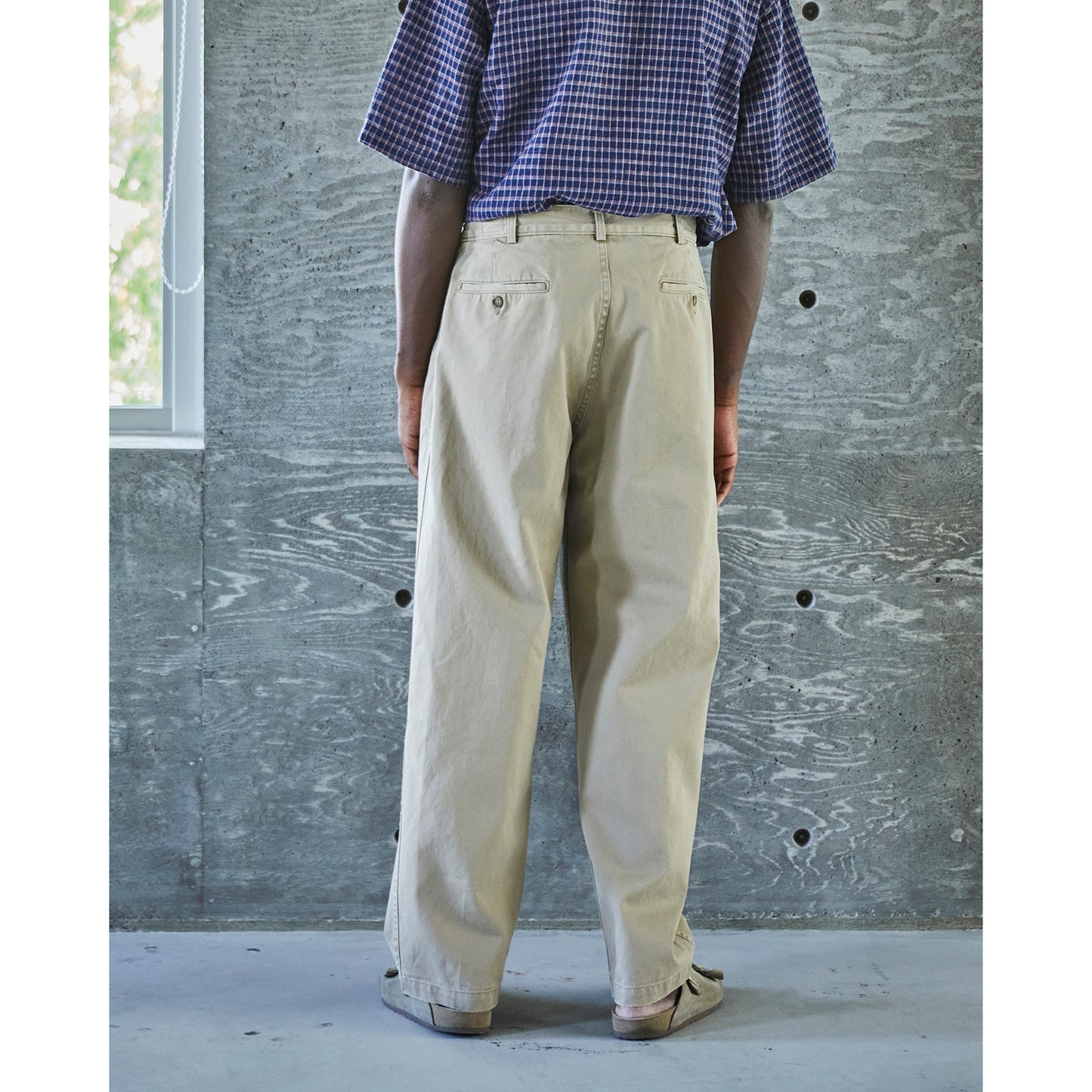 Unisex Two Tuck Wide Trousers