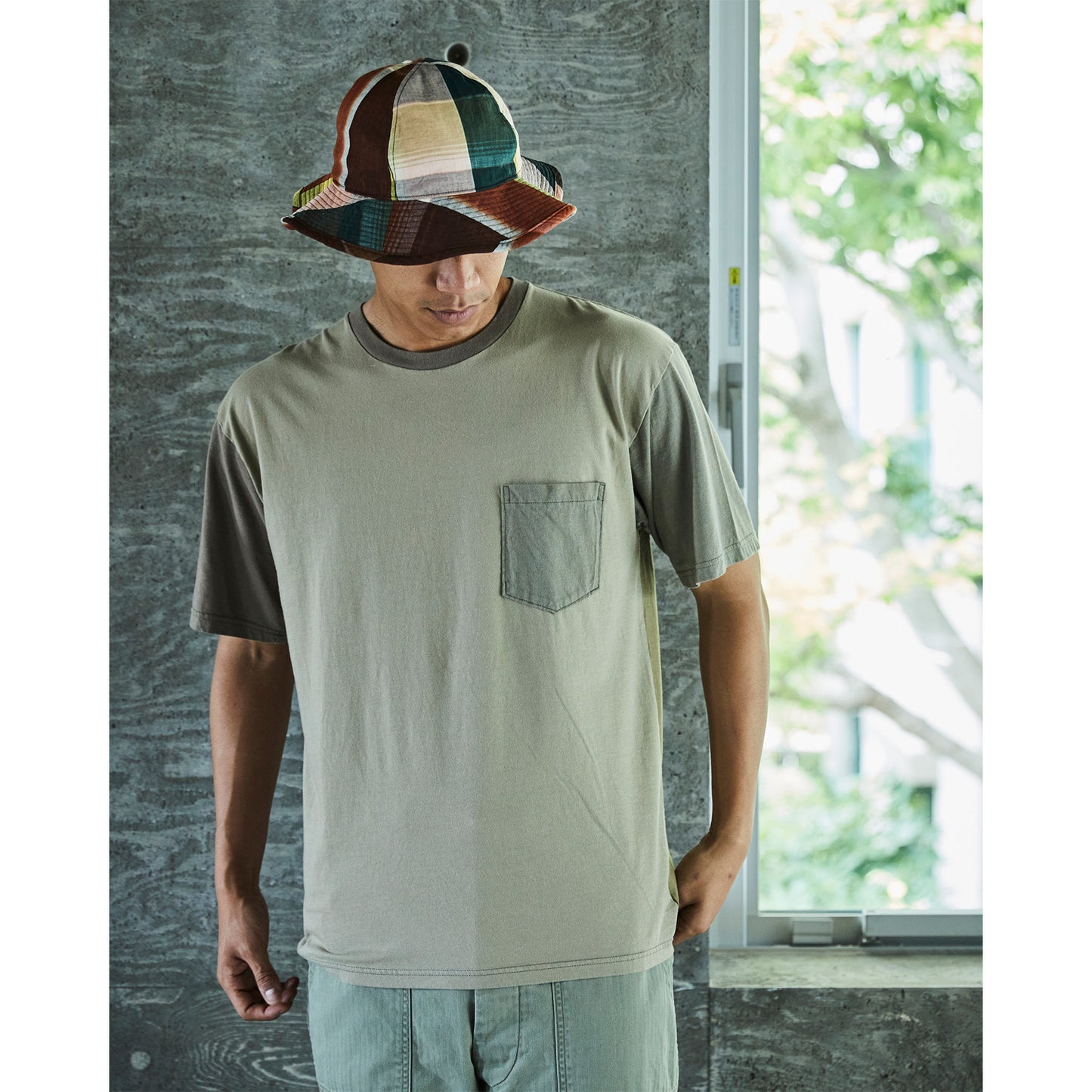 Unisex 4 Tone Pocket T-Shirt, Army Green