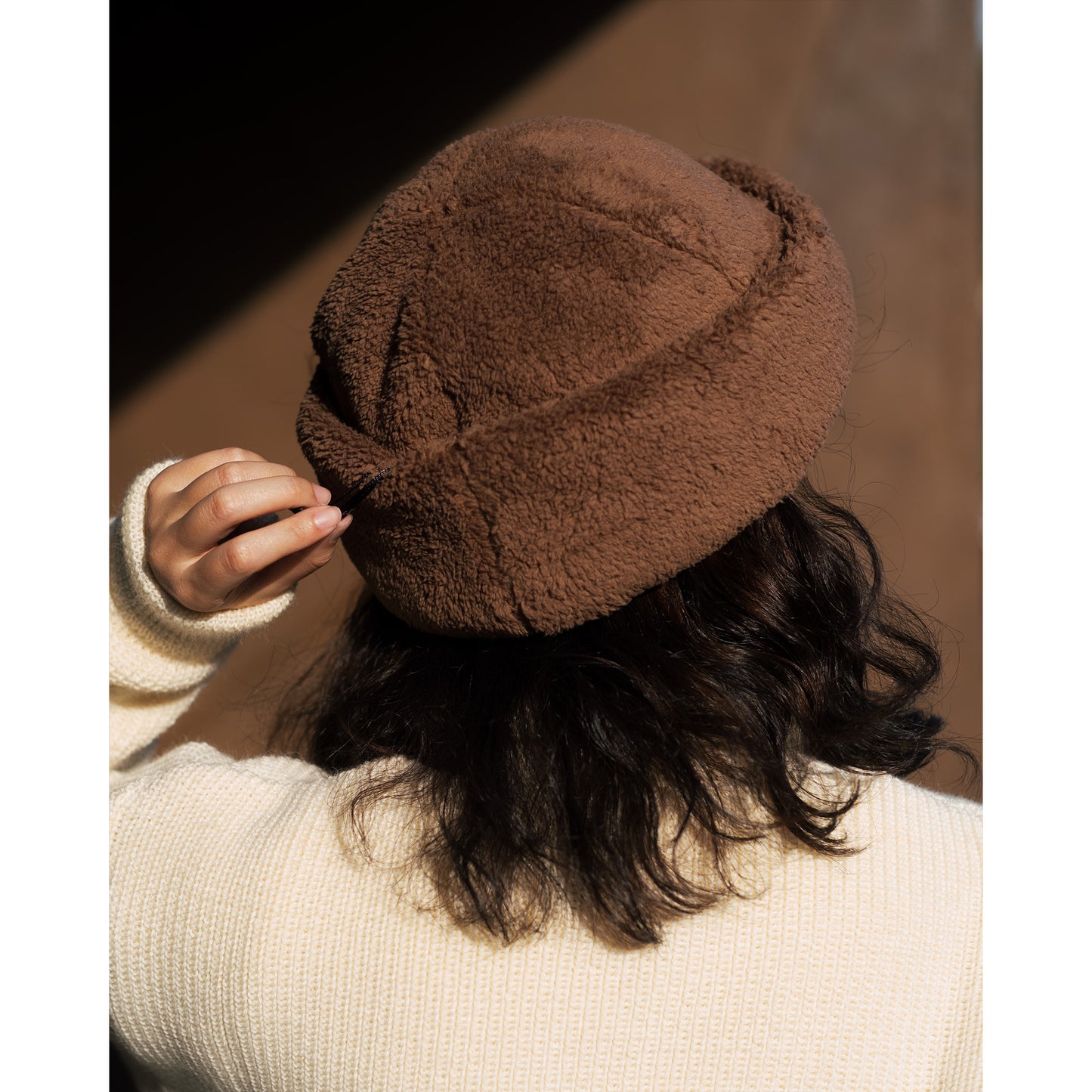 Cableami Boa Fleece Hat, Brown