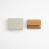 i ro se Cardboard Card / Wallet, Light Brown