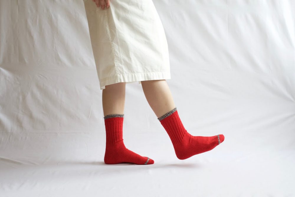 Nishiguchi Kutsushita Silk Cotton Socks, Red