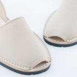 Mibo Avarca Sandals, Arena